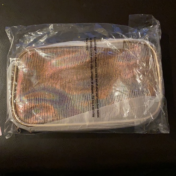 Cosmetic Traincase - Picture 4 of 7